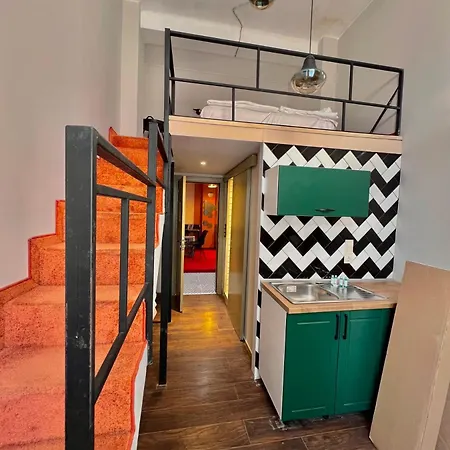 מלון Just וארנה