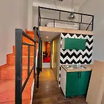 Hotel Just Warna