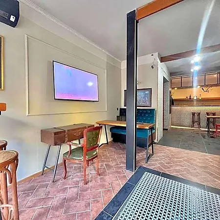 Hotel Just 2*
